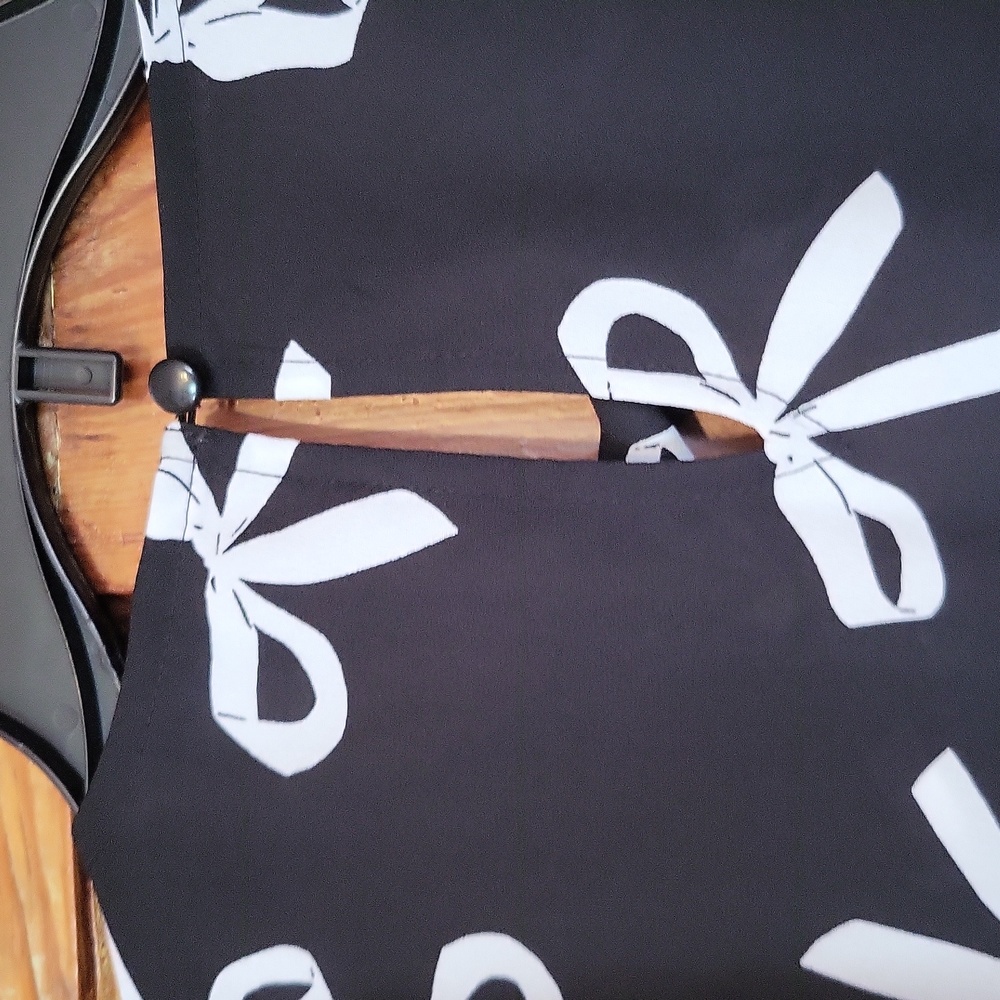 Women Shirt - Picture 5 of 5